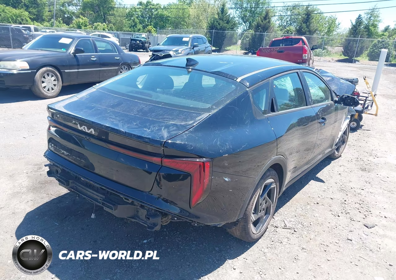 2025 Kia K4 Ex VIN:3KPFU4DE7SE185413 - 4