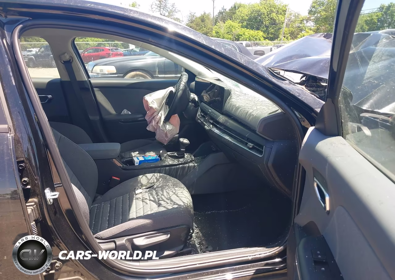 2025 Kia K4 Ex VIN:3KPFU4DE7SE185413 - 5