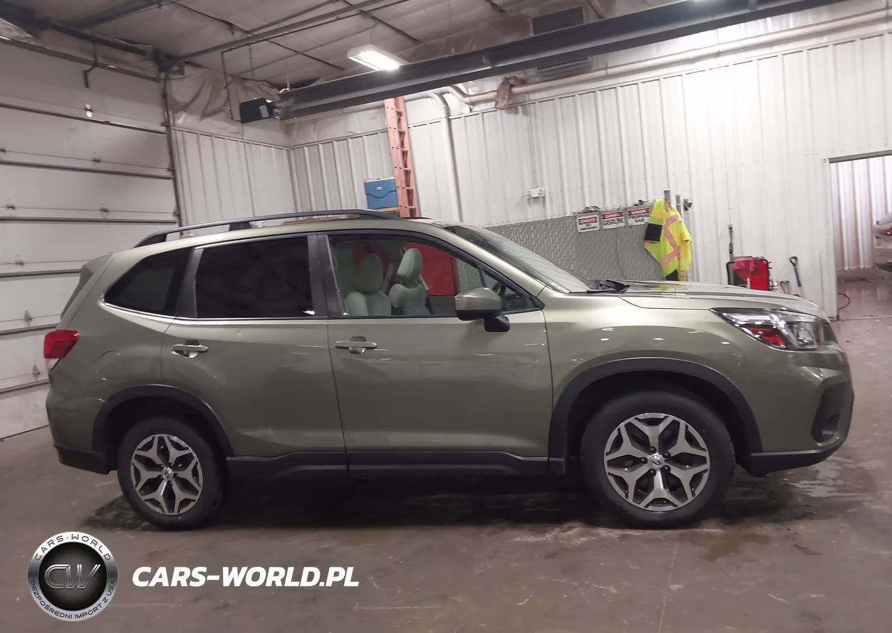 2019 Subaru Forester Premium VIN:JF2SKAEC0KH578035 - 13