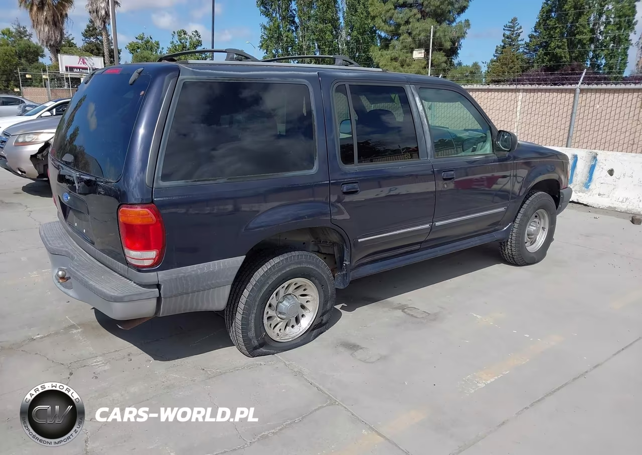 1999 Ford Explorer Xl-Xlt VIN:1FMZU32X6XZB58982 - 4