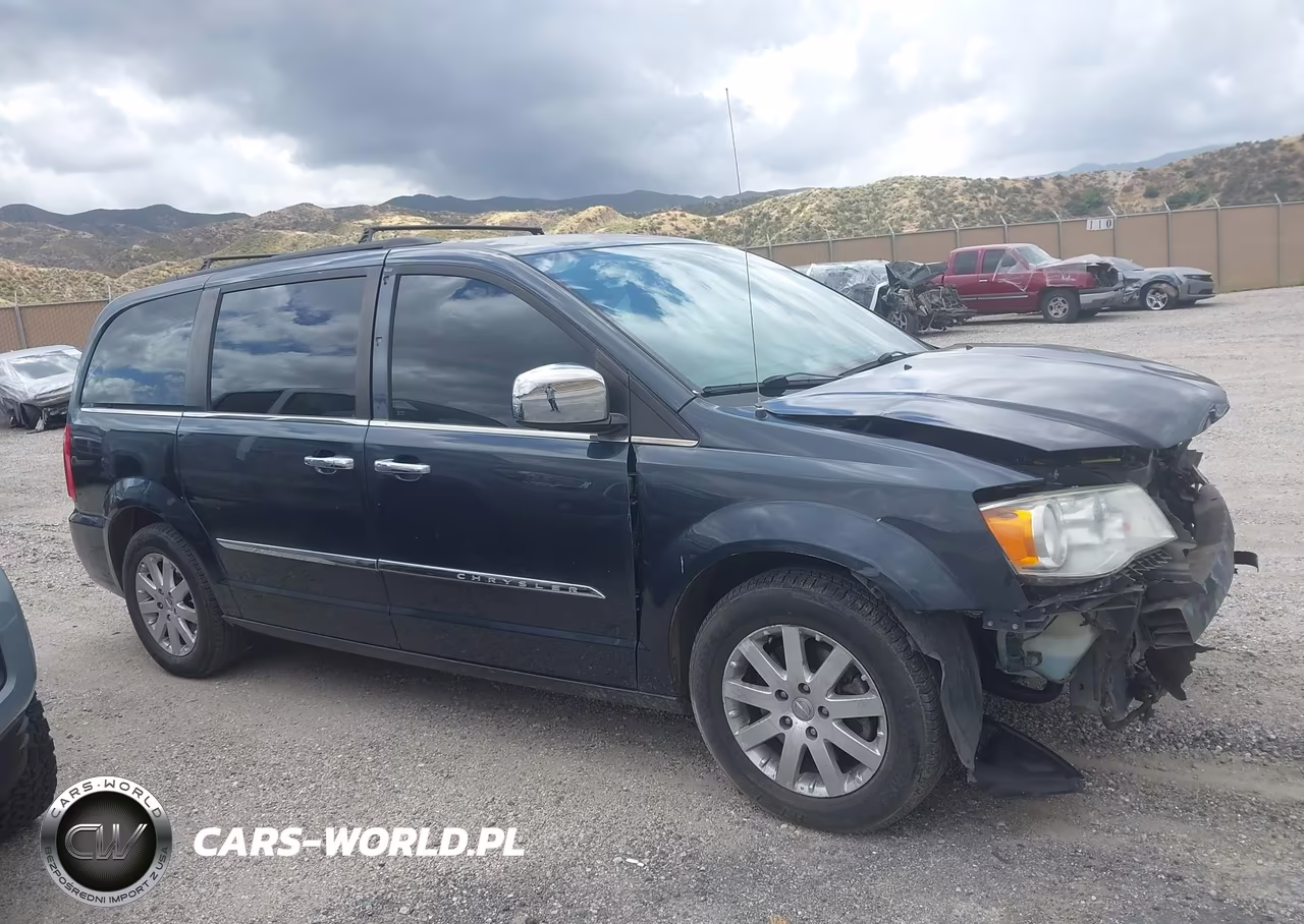 2014 Chrysler Town & Country Touring VIN:2C4RC1BG3ER203654 - 14