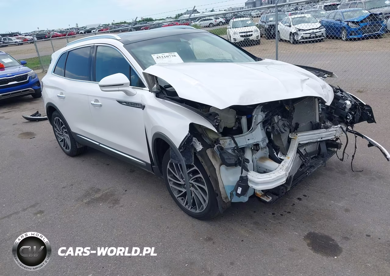 2019 Lincoln Nautilus Reserve VIN:2LMPJ8L93KBL67030 - 1