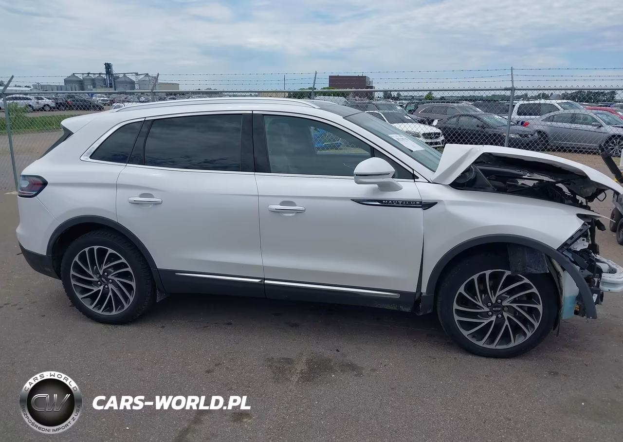 2019 Lincoln Nautilus Reserve VIN:2LMPJ8L93KBL67030 - 14