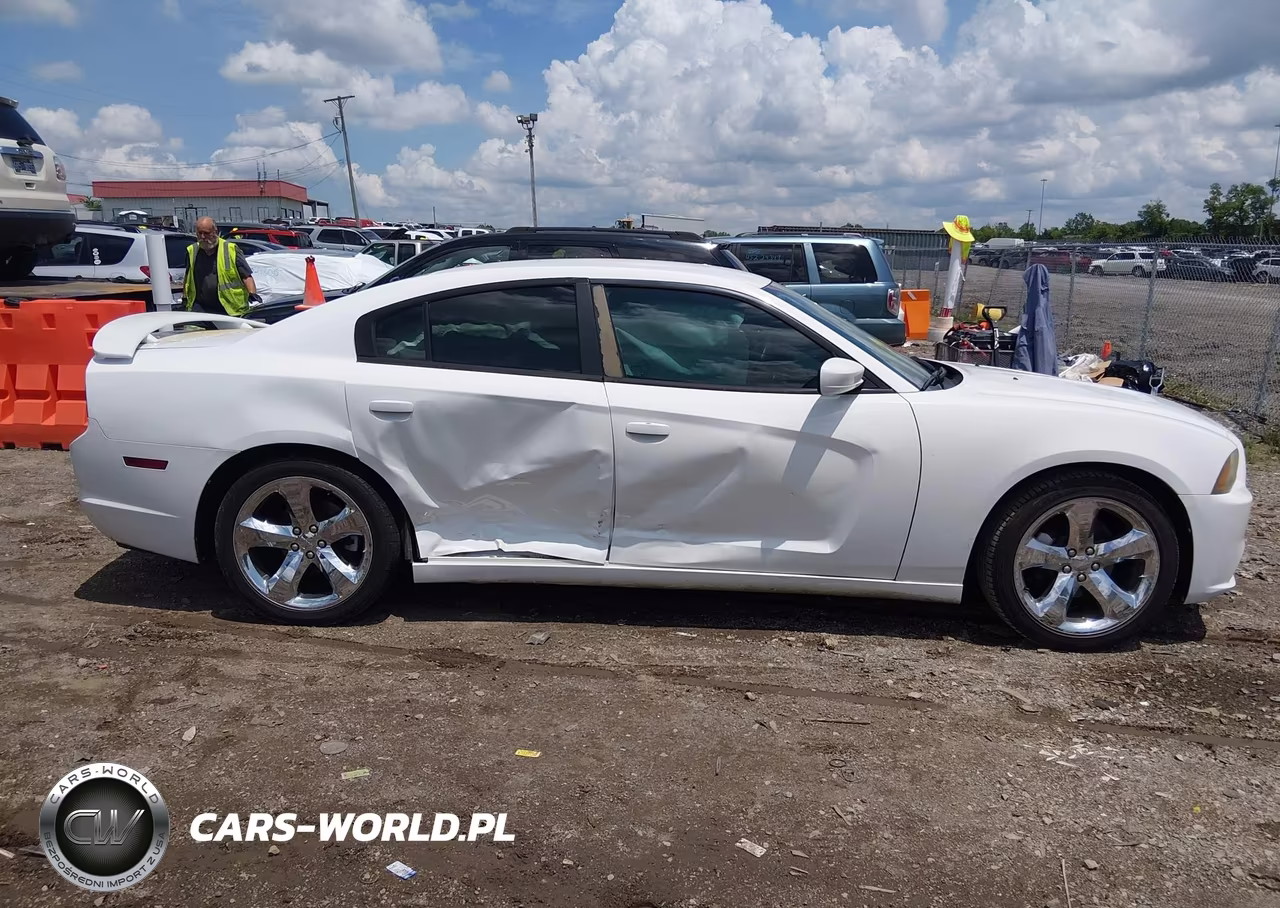 2013 Dodge Charger Sxt VIN:2C3CDXHG2DH725424 - 12
