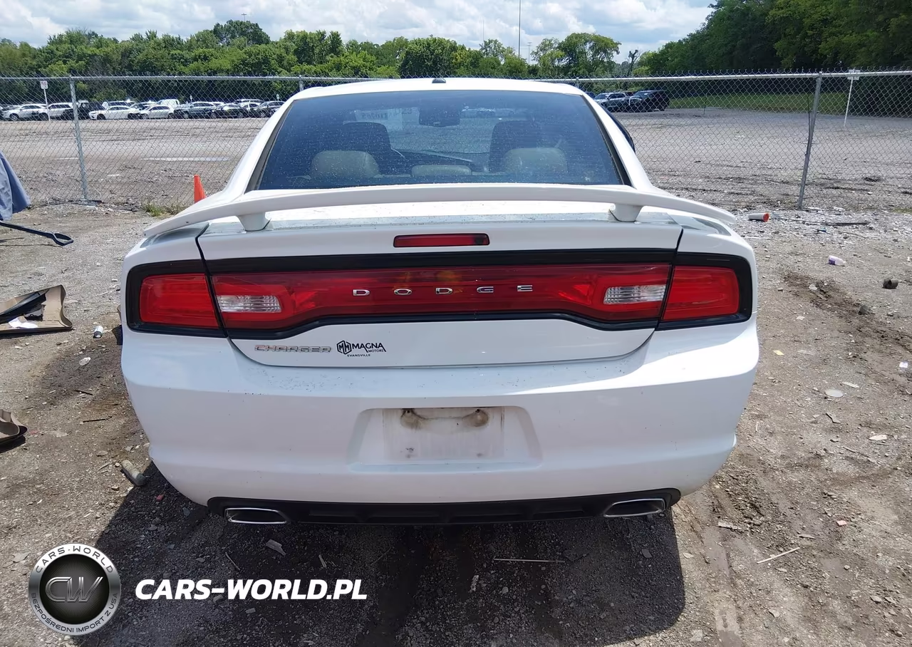2013 Dodge Charger Sxt VIN:2C3CDXHG2DH725424 - 15