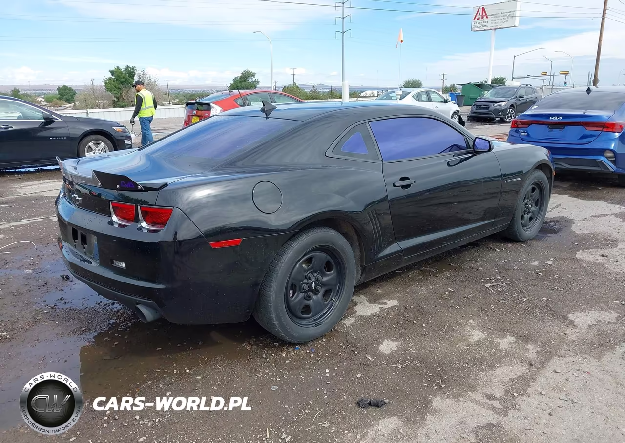2012 Chevrolet Camaro 1Ls VIN:2G1FE1E38C9138182 - 4