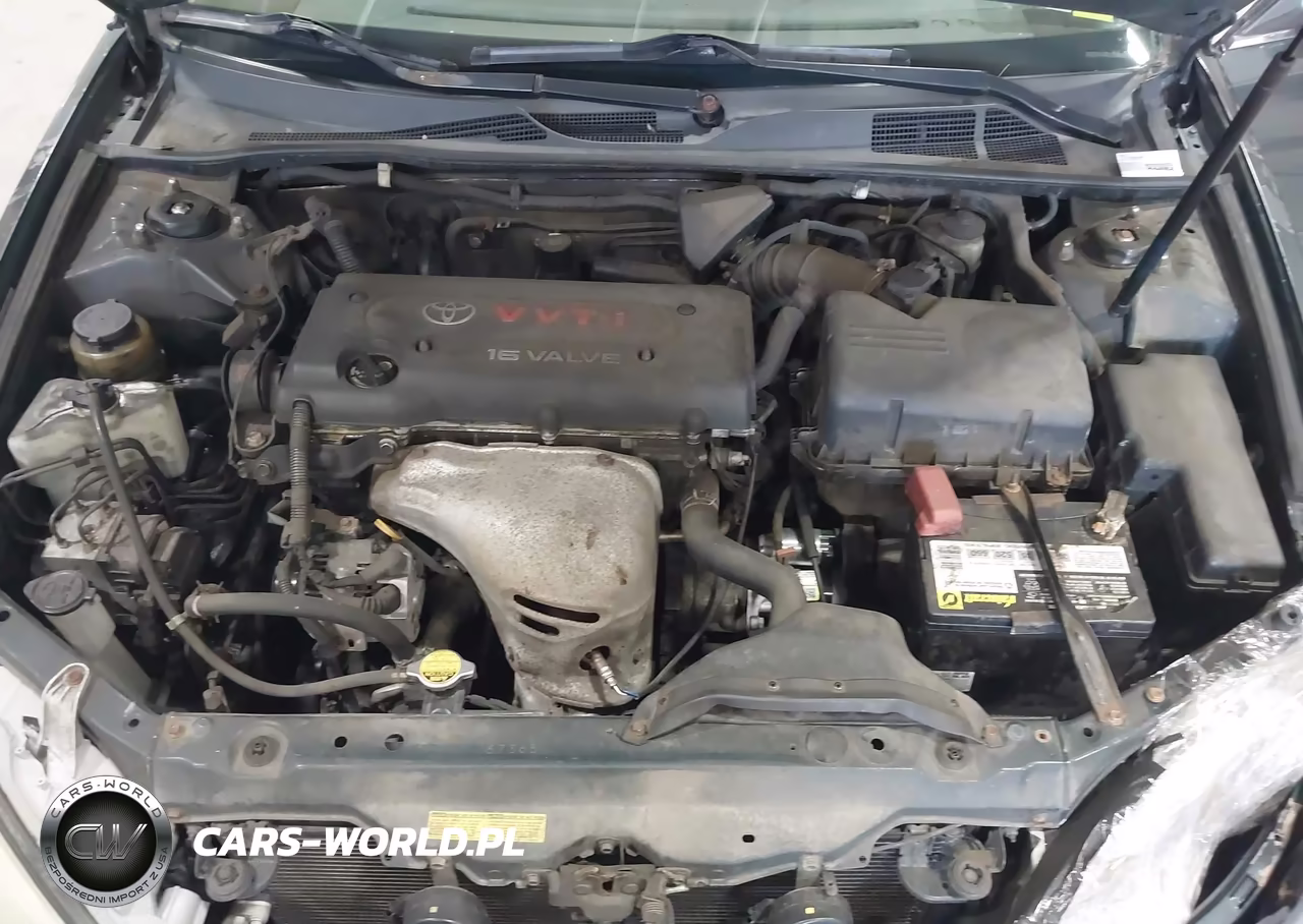 2003 Toyota Camry Le VIN:4T1BE32K43U663770 - 10