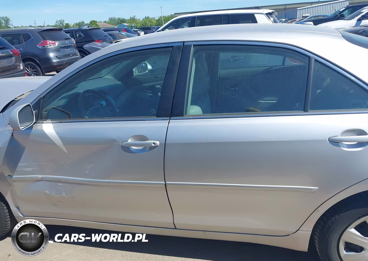 2011 Toyota Camry Le VIN:4T4BF3EKXBR105905 - 14