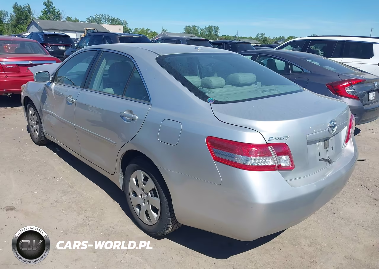 2011 Toyota Camry Le VIN:4T4BF3EKXBR105905 - 3