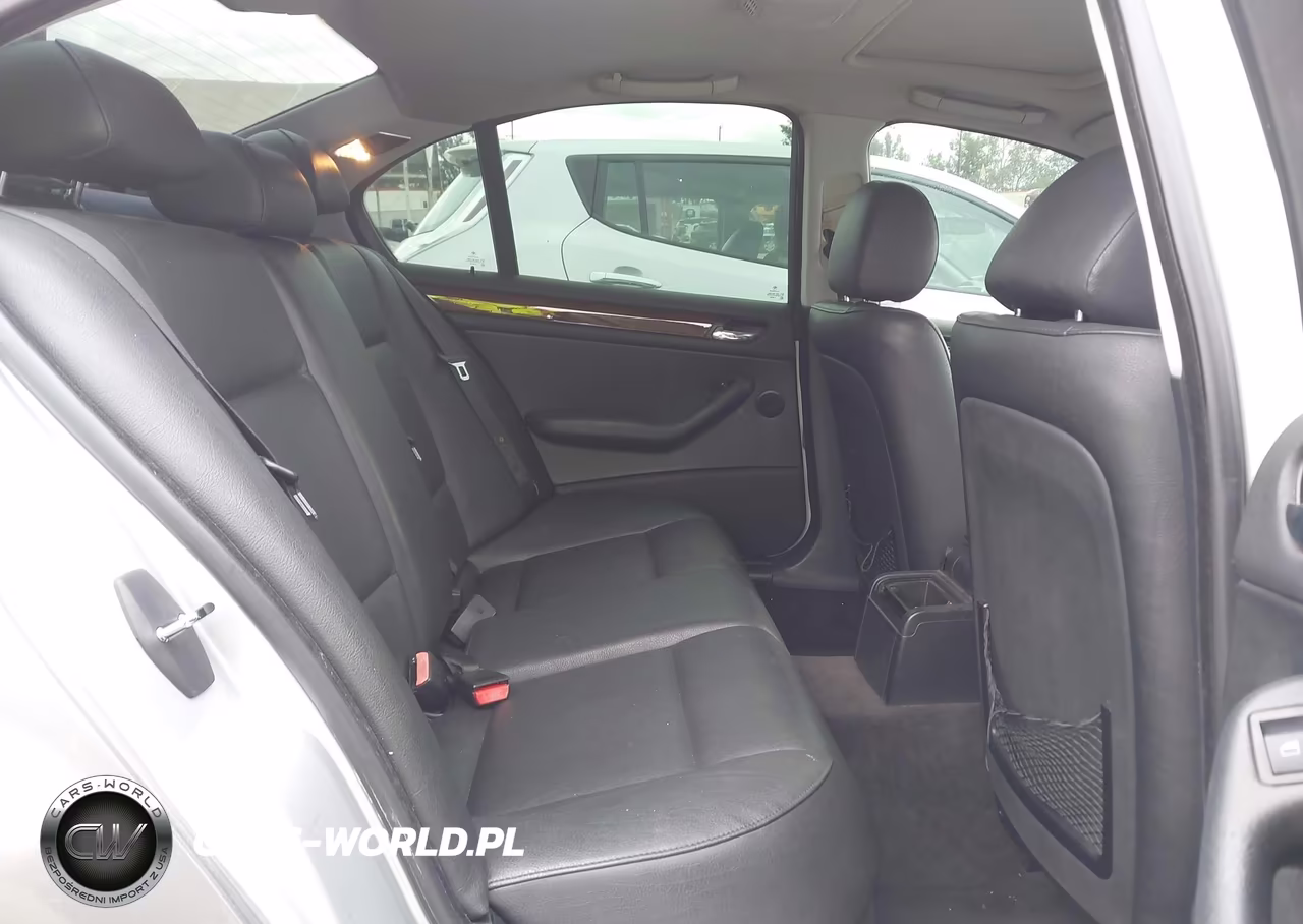 2005 BMW 325I VIN:WBAAZ334X5KP92922 - 8