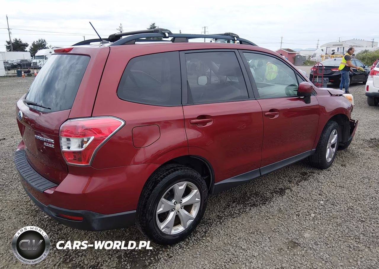 2014 Subaru Forester 2.5I Premium VIN:JF2SJADC3EH459582 - 4