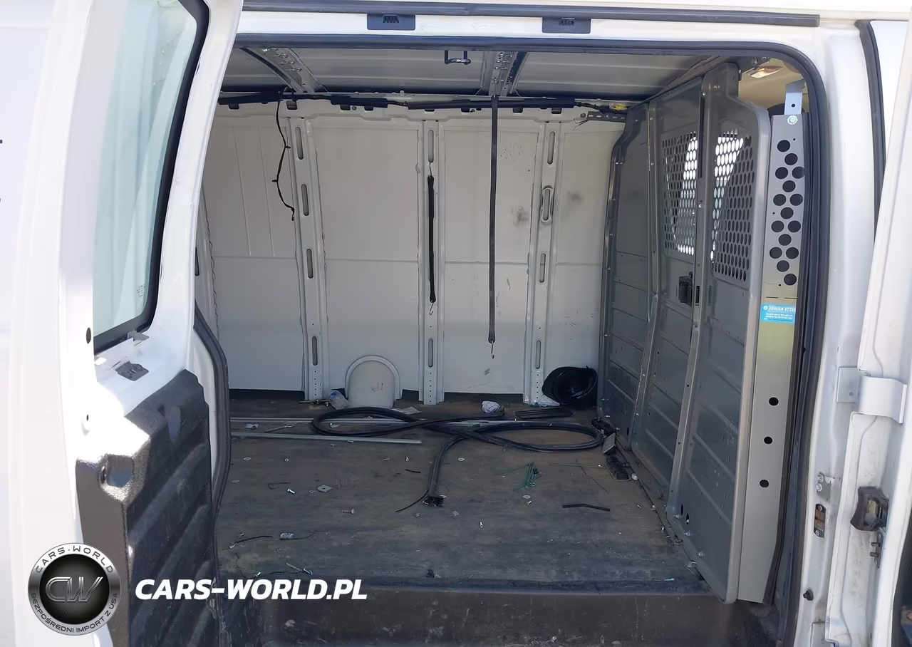 2023 GMC Savana Cargo Rwd 3500 Extended Wheelbase Work Van VIN:1GTZ7HFP4P1104159 - 8