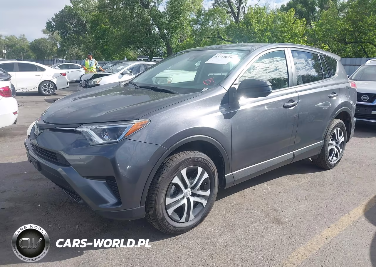 2018 Toyota Rav4 Le VIN:JTMBFREV0JD251370 - 2