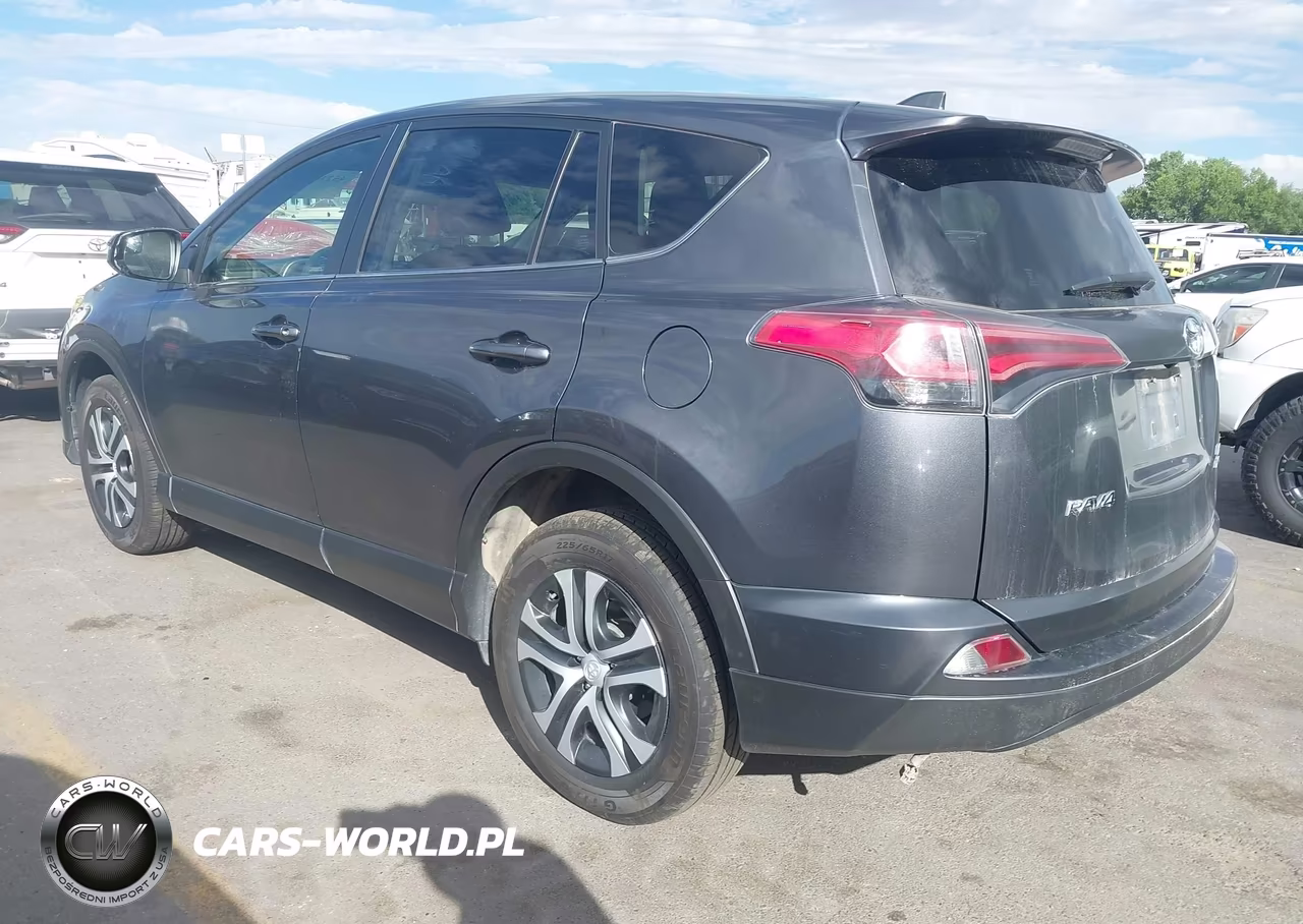 2018 Toyota Rav4 Le VIN:JTMBFREV0JD251370 - 3