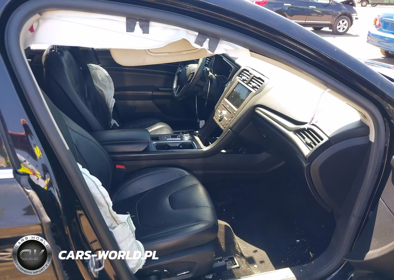 2017 Ford Fusion Titanium VIN:3FA6P0K98HR169685 - 5