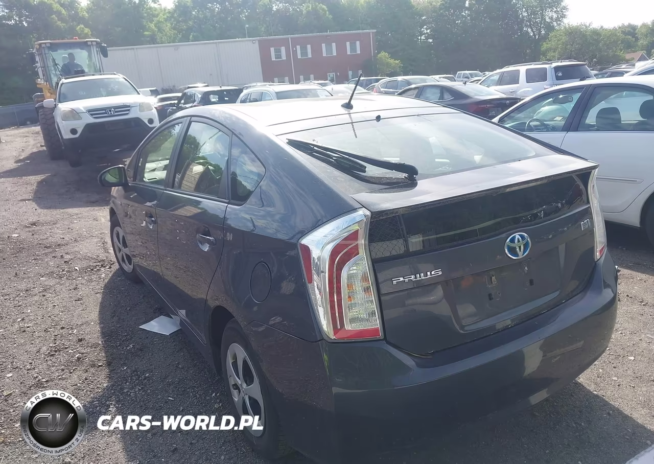 2012 Toyota Prius Two VIN:JTDKN3DU3C5464612 - 3