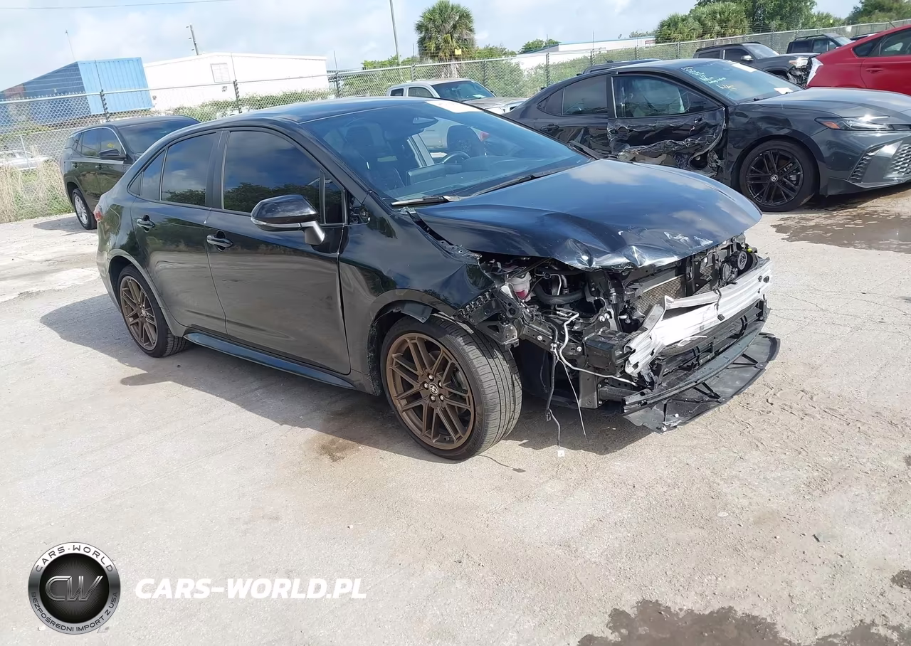 2024 Toyota Corolla Hybrid Nightshade Edition – zdjęcie 1 z 16