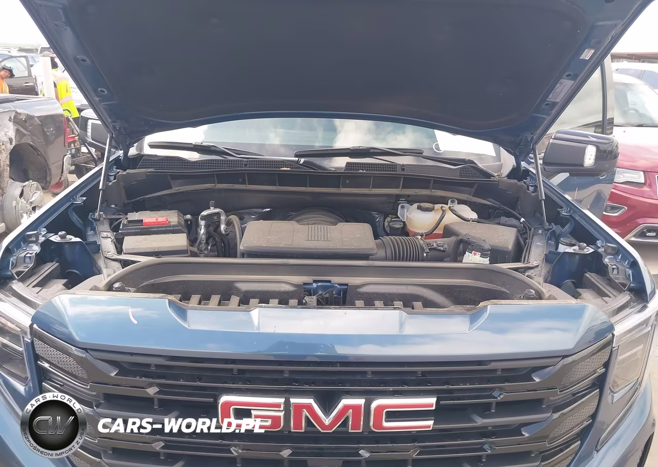 2025 GMC Sierra 1500 4Wd Short Box Elevation With 3Sb VIN:1GTUUCED9SZ278199 - 10