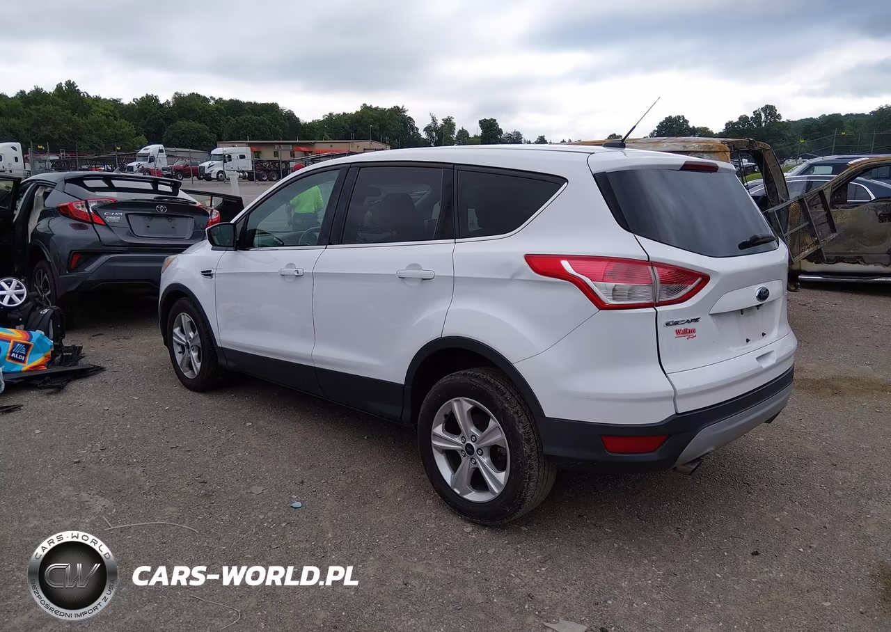 2016 Ford Escape Se VIN:1FMCU0G77GUB03645 - 3