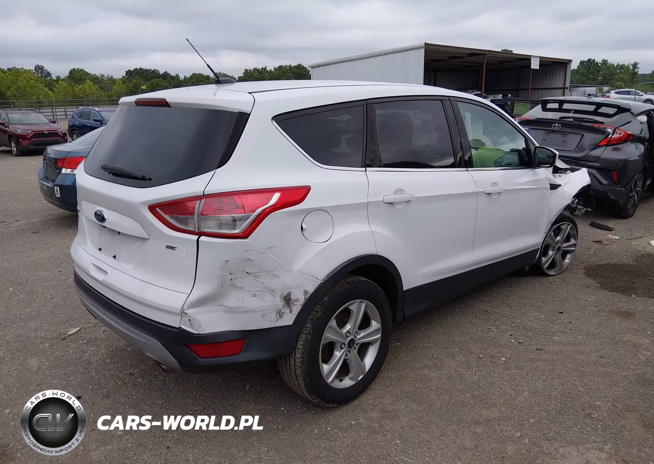 2016 Ford Escape Se VIN:1FMCU0G77GUB03645 - 4