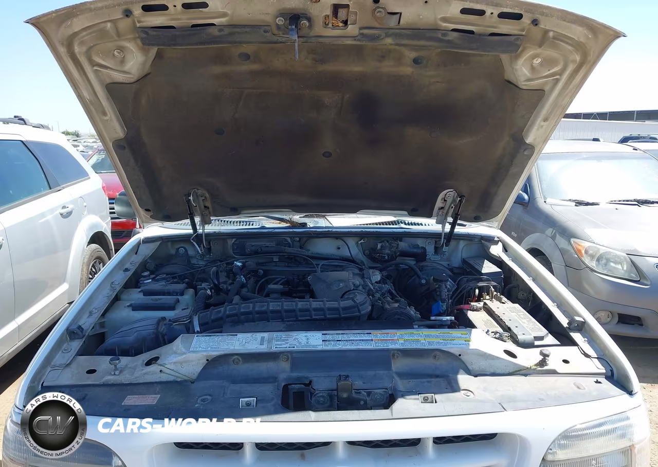 2000 Ford Explorer Xls VIN:1FMDU62X0YUB07925 - 10