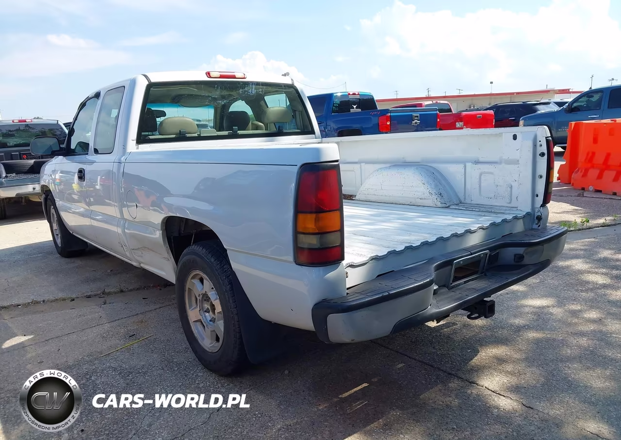 2006 GMC Sierra 1500 Work Truck VIN:1GTEC19V06Z215416 - 3