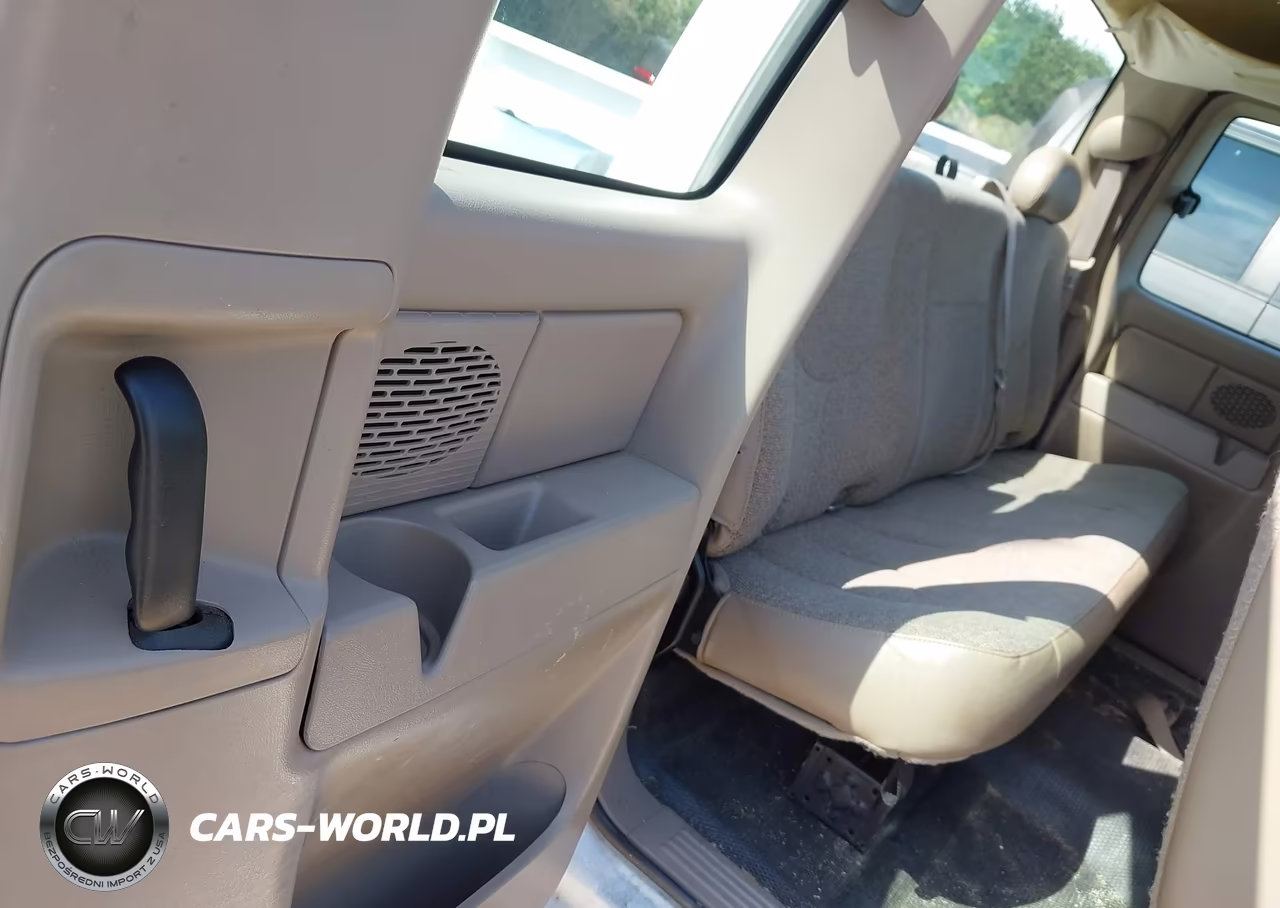 2006 GMC Sierra 1500 Work Truck VIN:1GTEC19V06Z215416 - 8