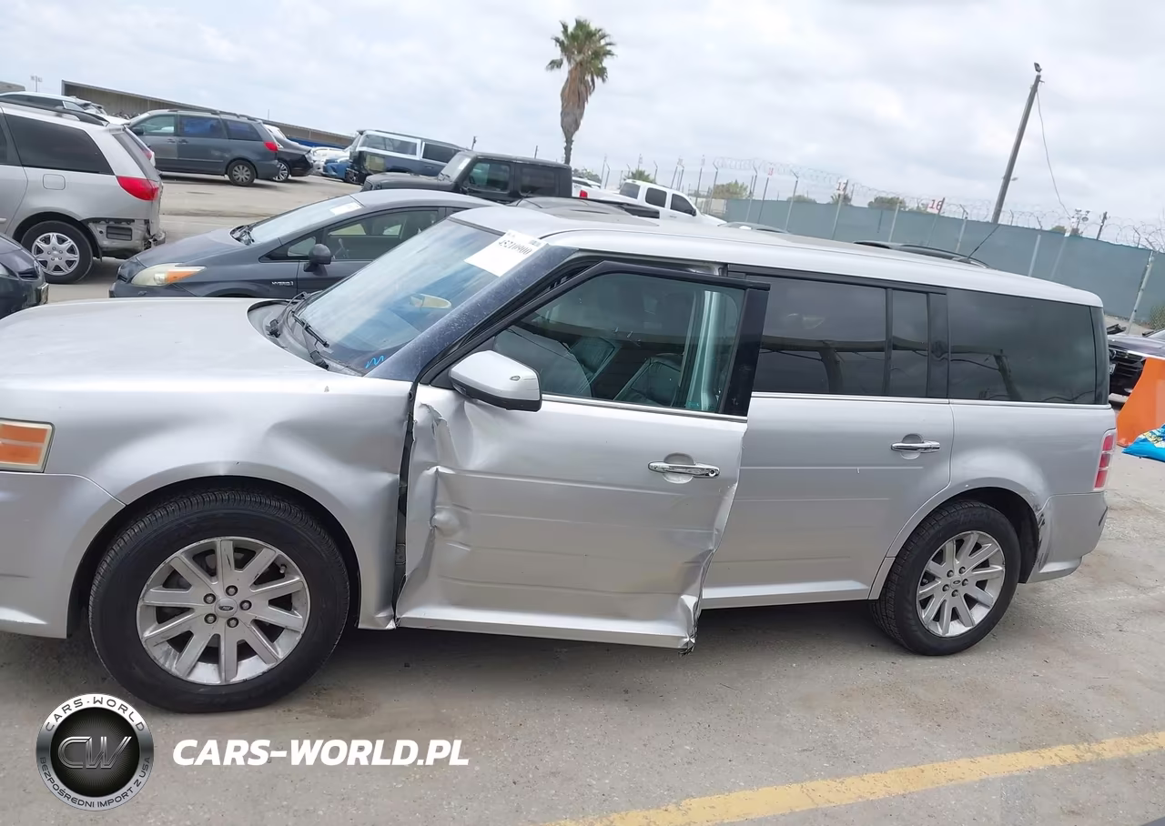 2009 Ford Flex Sel VIN:2FMEK62C99BA15131 - 14