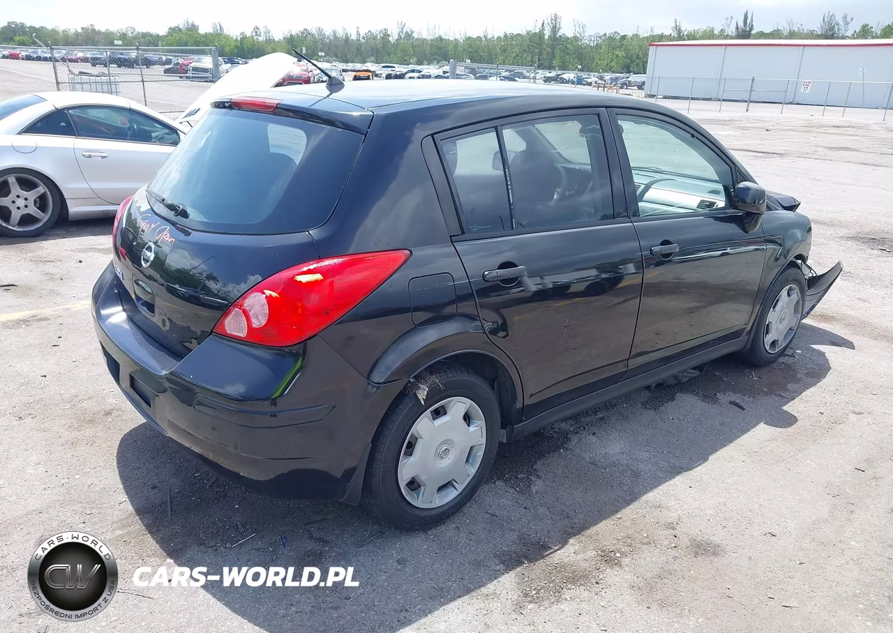 2010 Nissan Versa 1.8S VIN:3N1BC1CP0AL380527 - 4