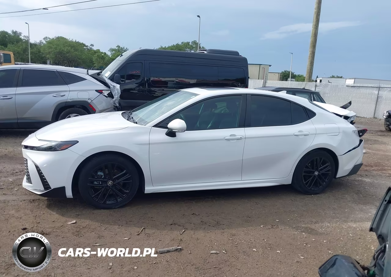2025 Toyota Camry Se VIN:4T1DAACK2SU506955 - 14