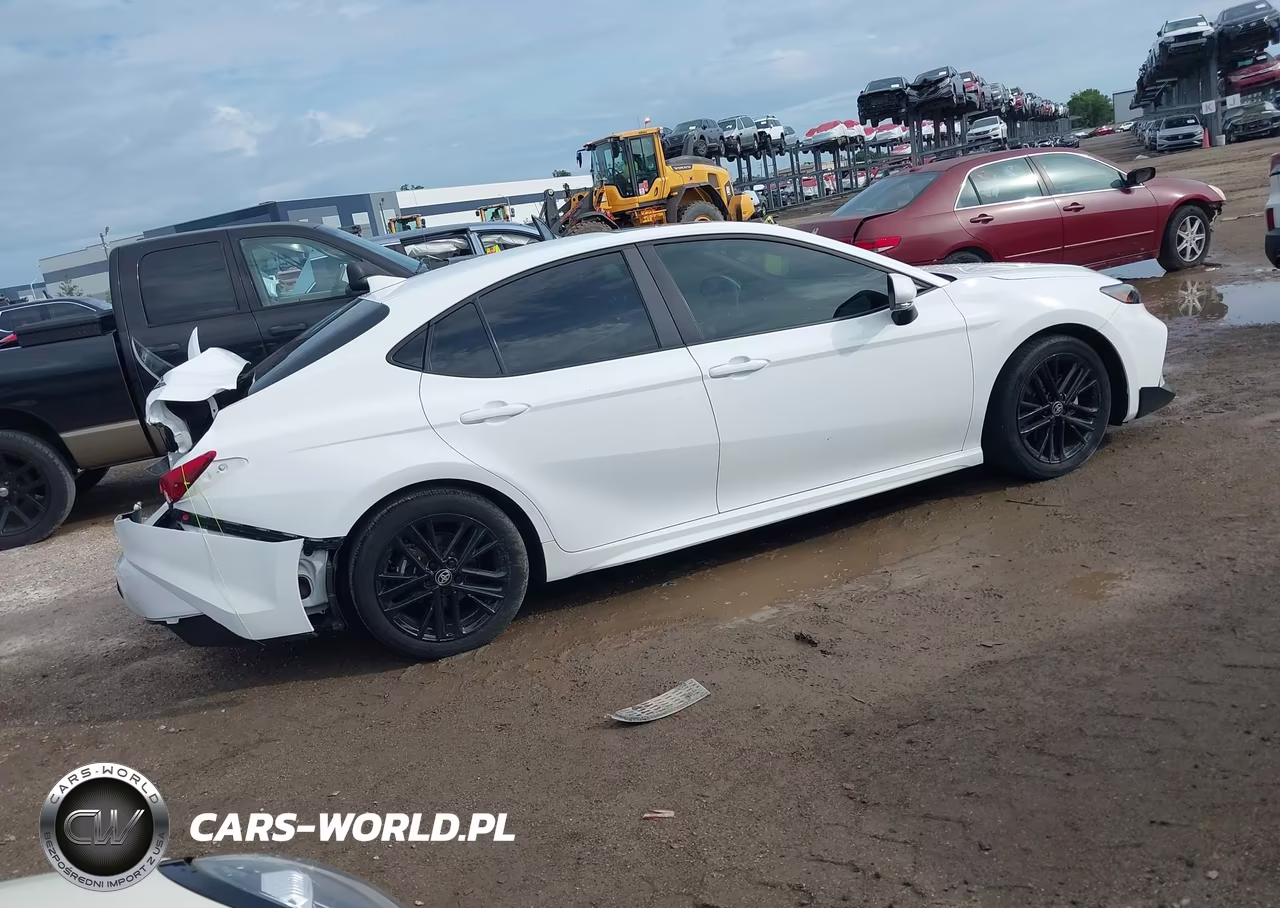 2025 Toyota Camry Se VIN:4T1DAACK2SU506955 - 4