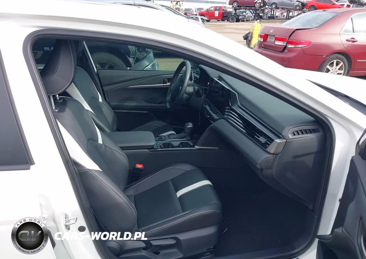 2025 Toyota Camry Se VIN:4T1DAACK2SU506955 - 5