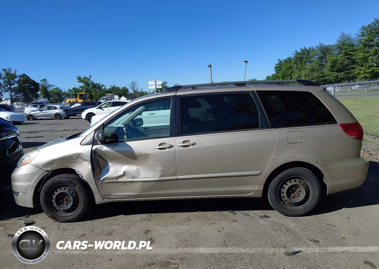 2007 Toyota Sienna Le VIN:5TDZK23C57S020531 - 14