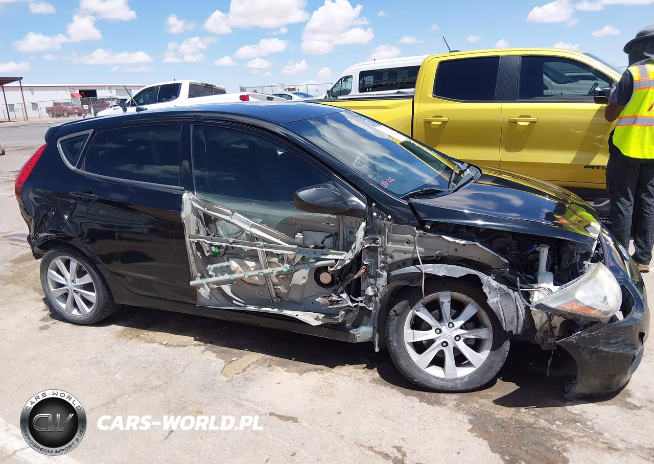 2012 Hyundai Accent Se VIN:KMHCU5AE0CU037857 - 13