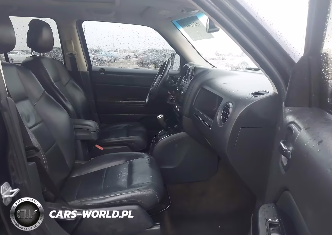2015 Jeep Patriot High Altitude Edition VIN:1C4NJPFA7FD358452 - 5
