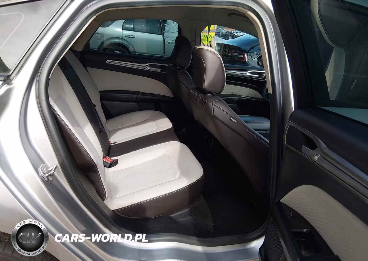 2020 Ford Fusion Se VIN:3FA6P0HD2LR125802 - 8
