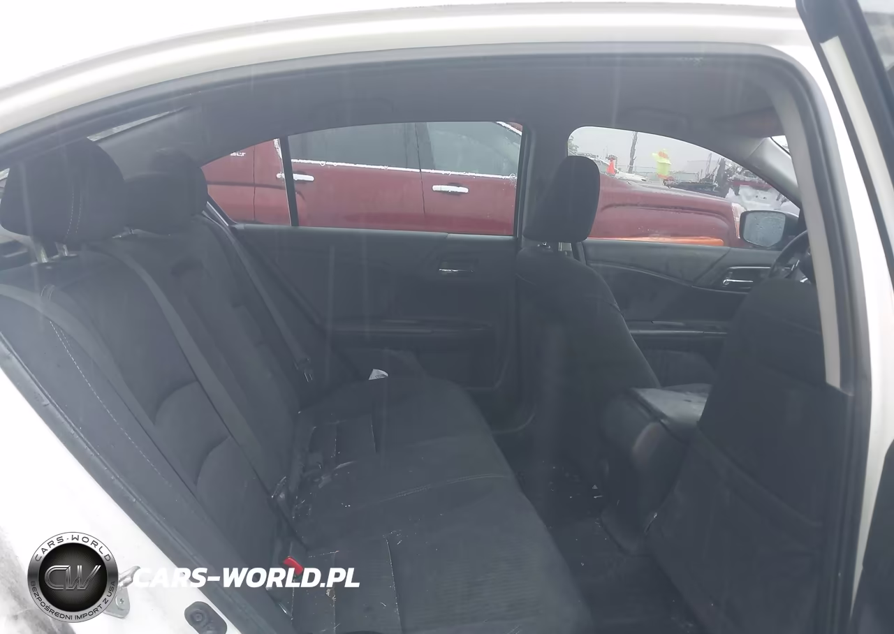 2015 Honda Accord Sport VIN:1HGCR2F57FA218720 - 8