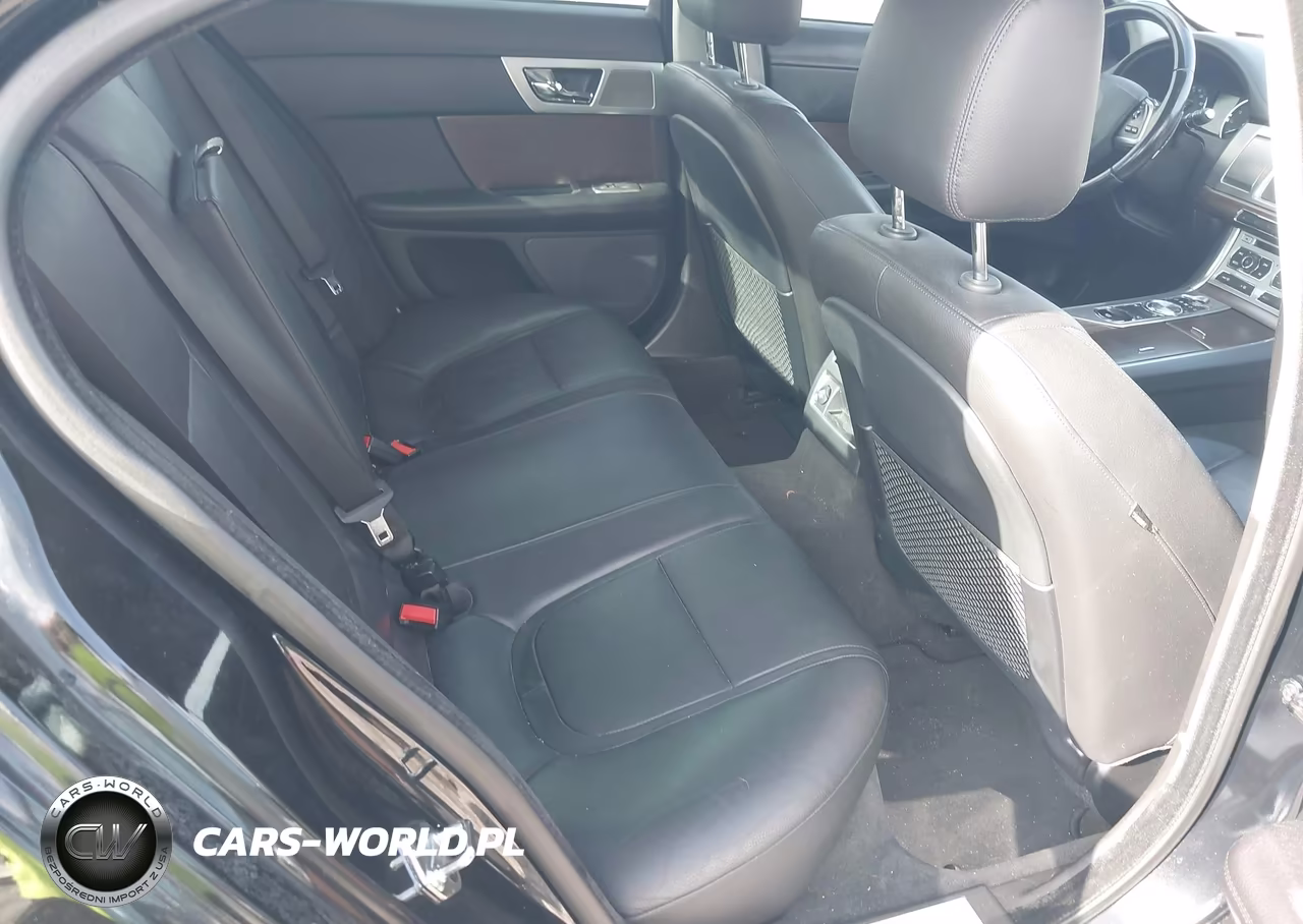 2013 Jaguar Xf I4 T VIN:SAJWA0ESXDPS65508 - 8