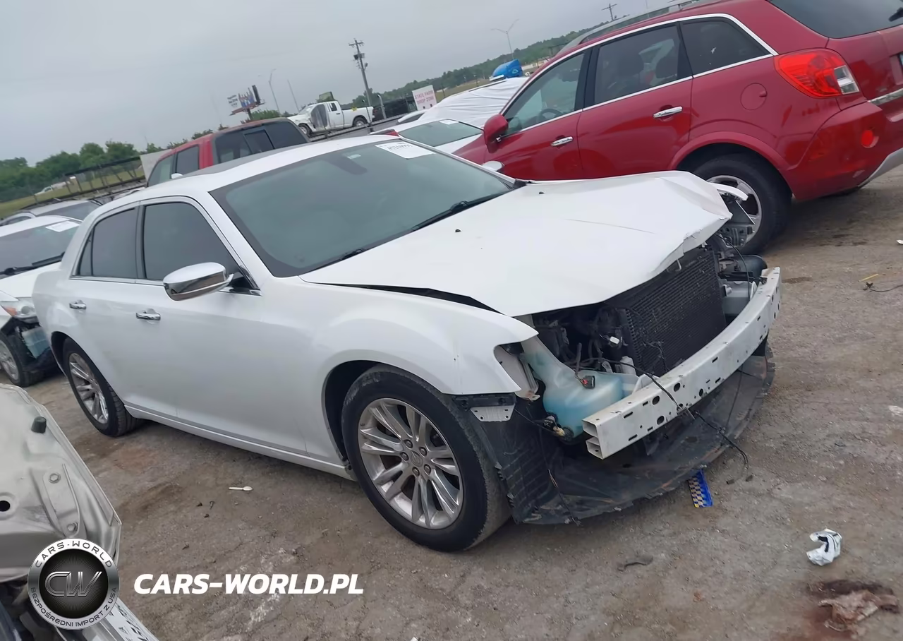 2015 Chrysler 300C – zdjęcie 1 z 19