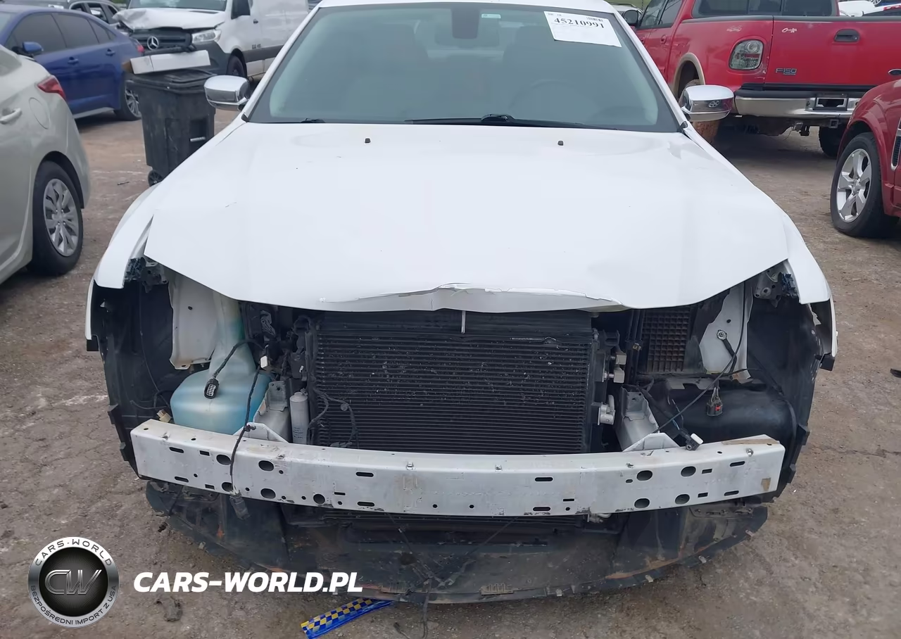 2015 Chrysler 300C VIN:2C3CCAEG7FH792222 - 6