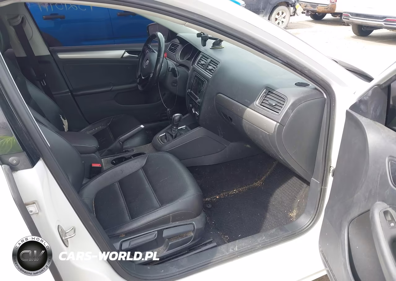 2017 Volkswagen Jetta 1.4T Se VIN:3VWDB7AJ7HM399703 - 5