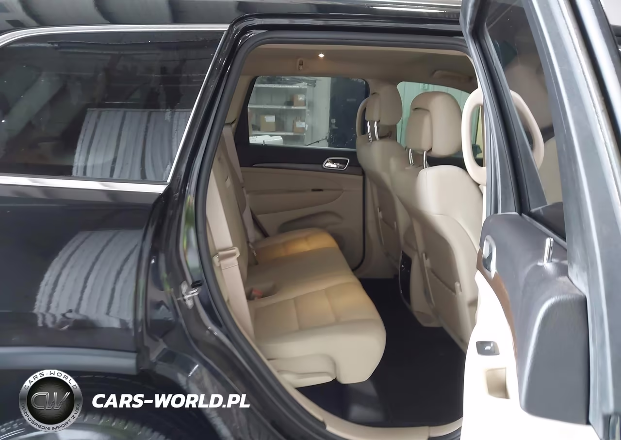2018 Jeep Grand Cherokee Altitude 4X4-Laredo 4X4-Laredo E 4X4-Upland 4X4 VIN:1C4RJFAG5JC177467 - 8