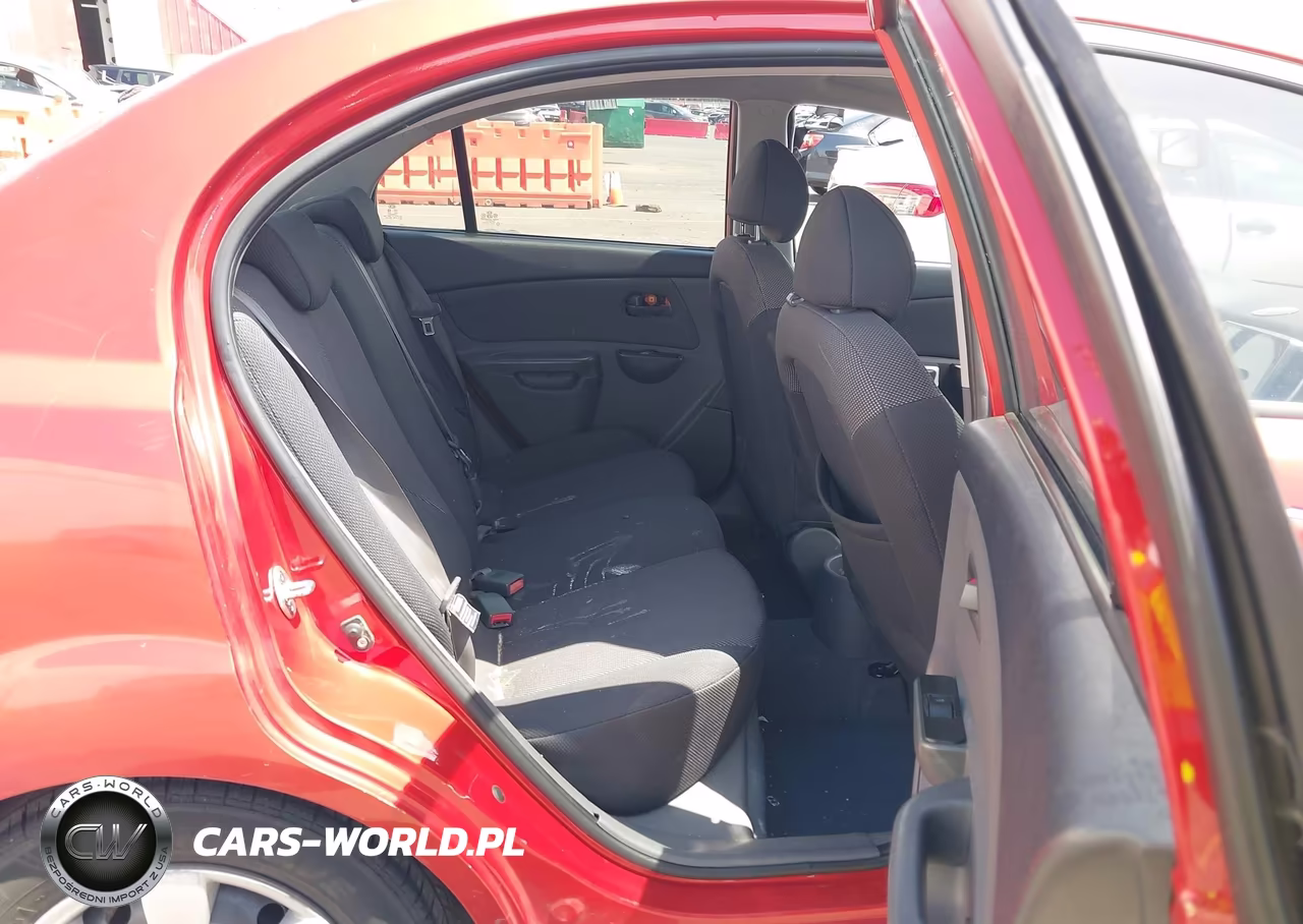 KIA RIO BASE VIN:KNADE123X86303888 - 8