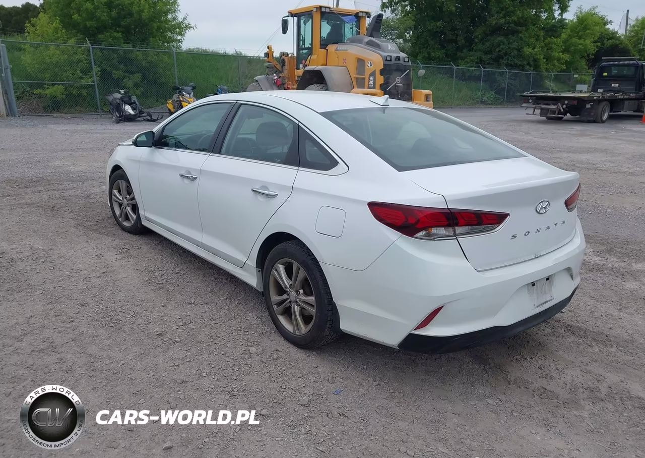 2018 Hyundai Sonata Sel VIN:5NPE34AF8JH661755 - 3