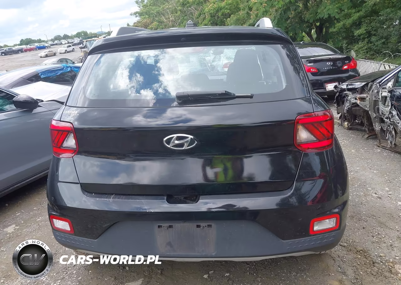 2023 Hyundai Venue Sel VIN:KMHRC8A32PU213469 - 16