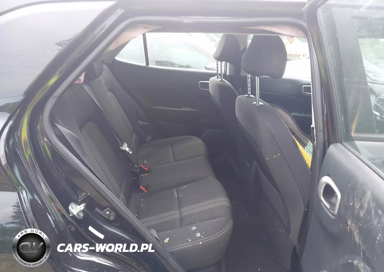 2023 Hyundai Venue Sel VIN:KMHRC8A32PU213469 - 8