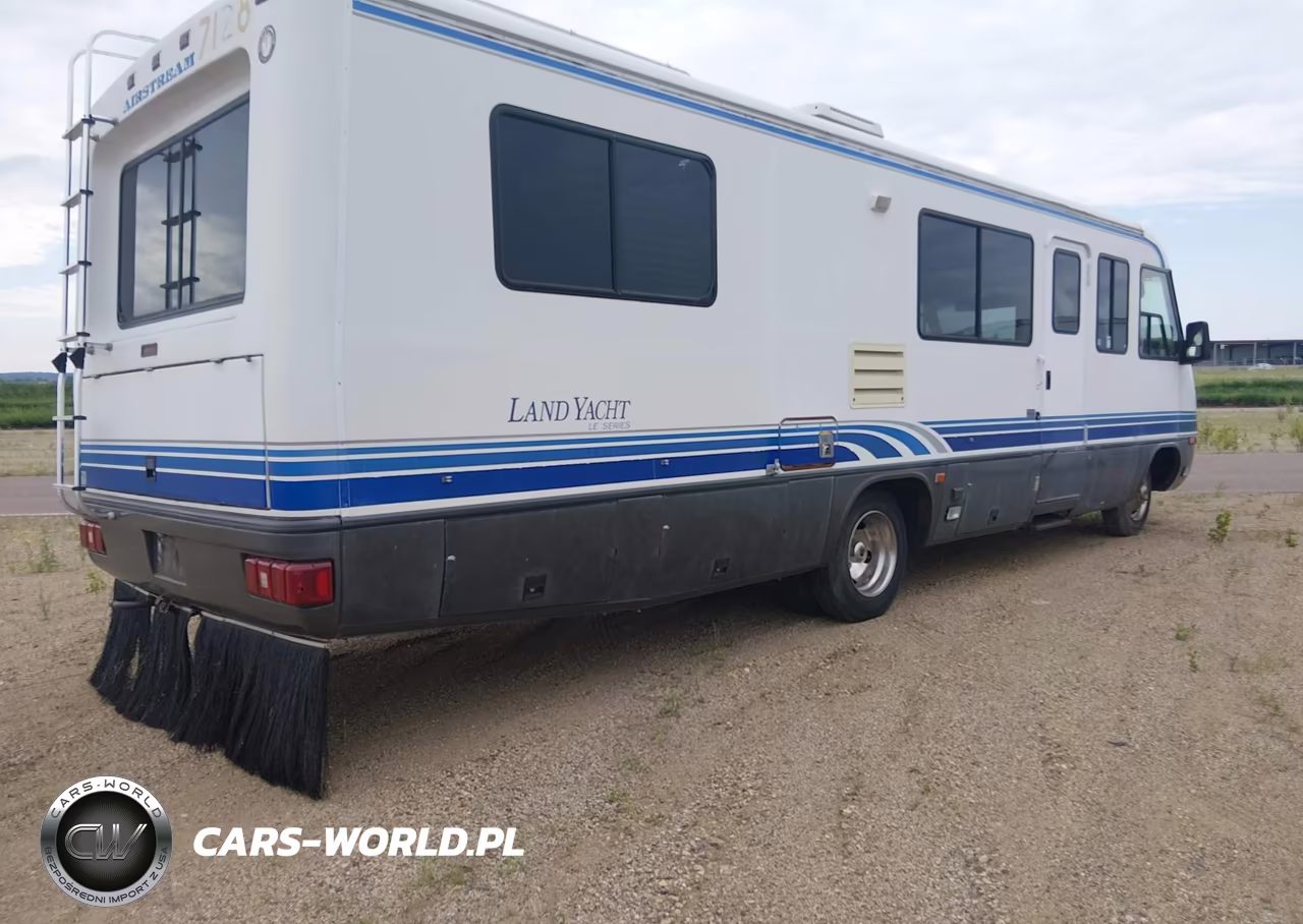 1994 Chevrolet P30 VIN:1GBKP37N0R3305165 - 4