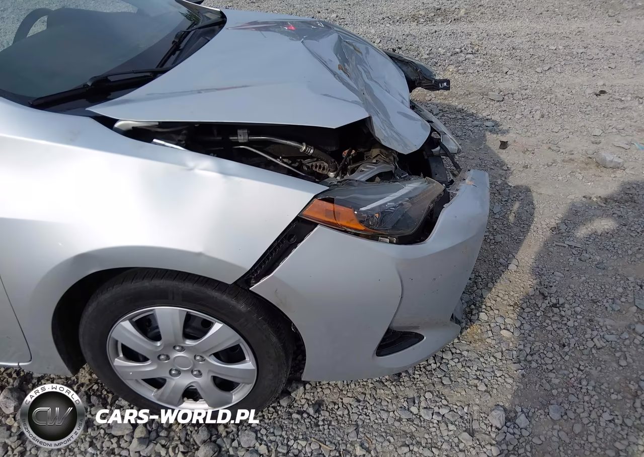 2018 Toyota Corolla Le VIN:2T1BURHE2JC964897 - 19