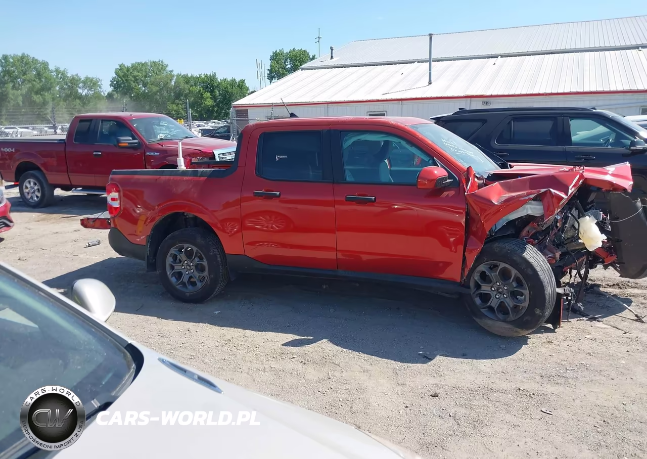 2023 Ford Maverick Xlt VIN:3FTTW8E32PRA28325 - 14
