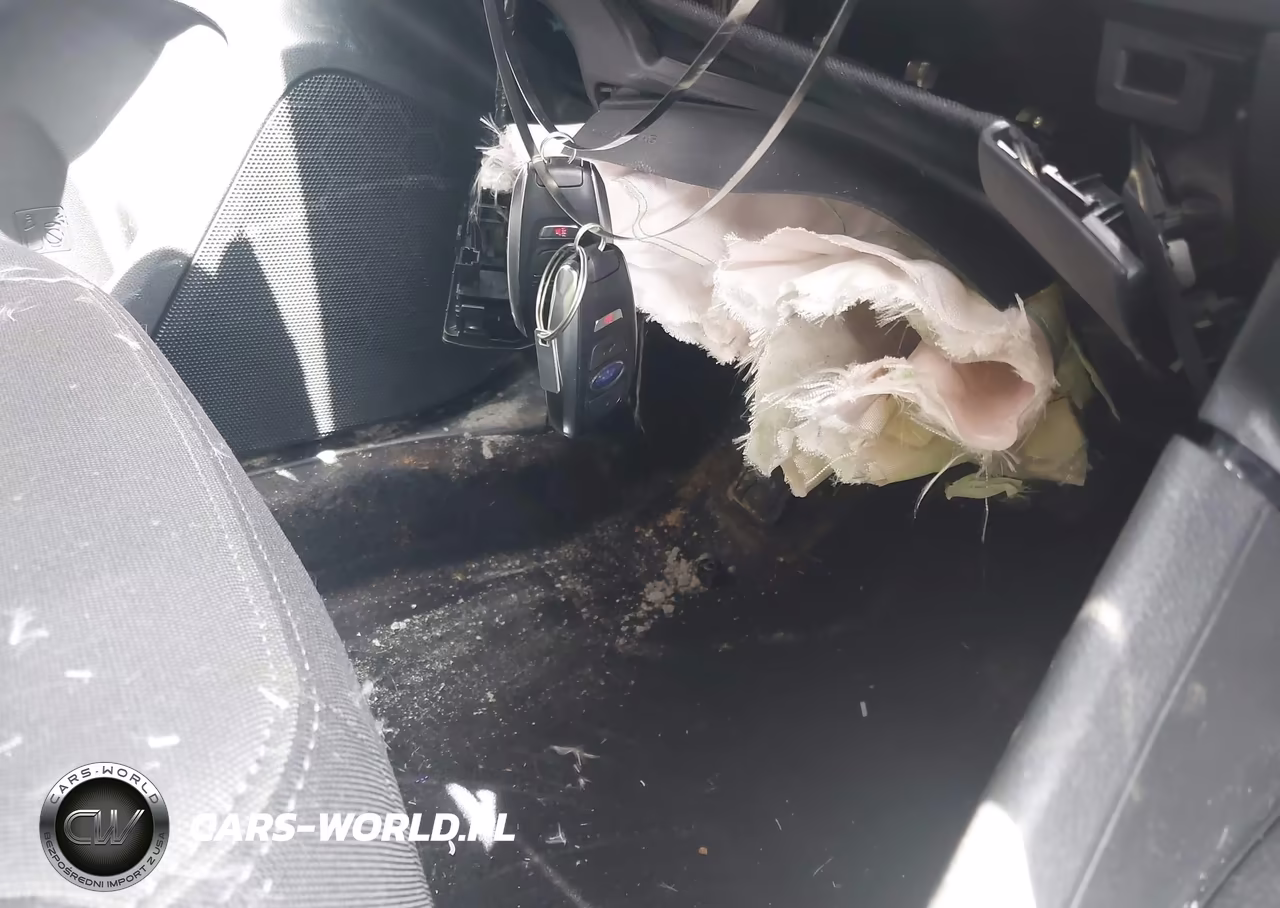 2025 Subaru Crosstrek Premium VIN:JF2GUHDC3S8235200 - 11